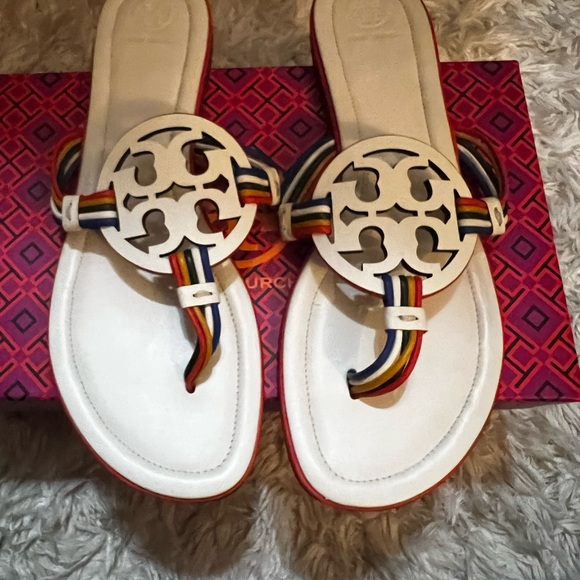 Tory Burch sandals - Picture 4 of 5